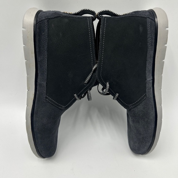 UGG AUSTRALIA FREAMON CHUKKA BOOT MENS SIZE 12 WATERPROOF BLUE BOOT - Picture 6 of 10